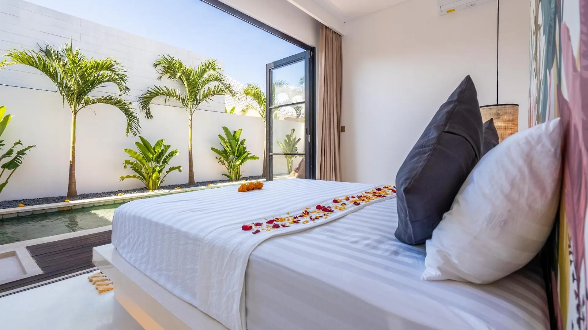 Villas Yuzu Complex Улувату